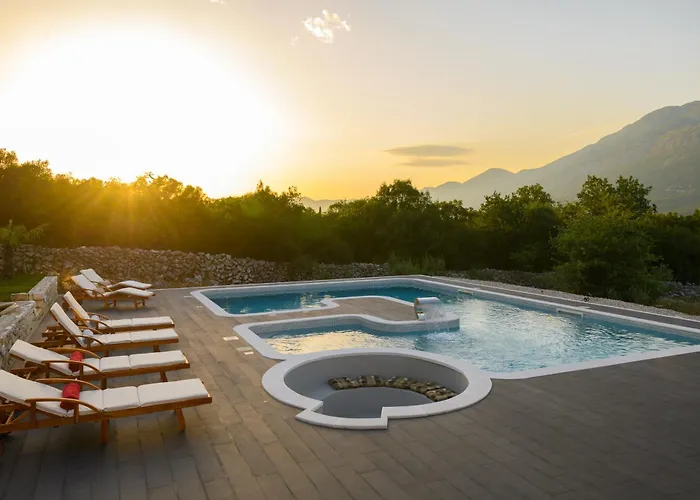 Вилла Korda Груда